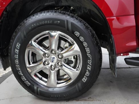 Used 2020 Ford F150 XLT w/ Equipment Group 302A Luxury AWD/4WD image 30