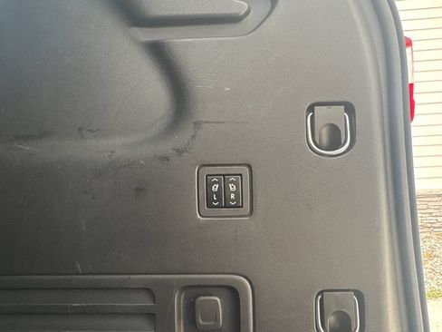 Used 2021 Chevrolet Traverse High Country w/ LPO, Floor Liner Package AWD/4WD image 85