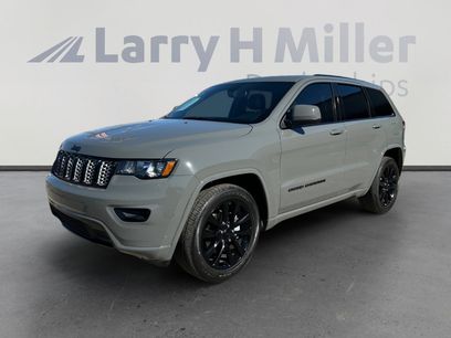 Used 2020 Jeep Grand Cherokee Altitude