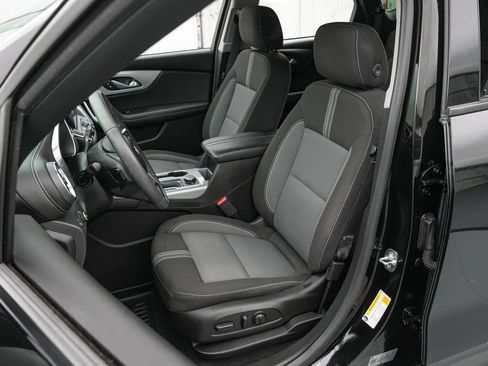 Used 2023 Chevrolet Blazer LT w/ Convenience Package FWD image 11