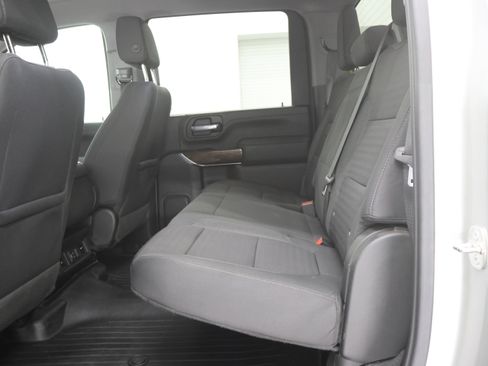 Used 2023 GMC Sierra 2500 SLE w/ SLE Convenience Package image 9