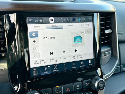 Used 2024 RAM 2500 Laramie w/ Safety Group image 21