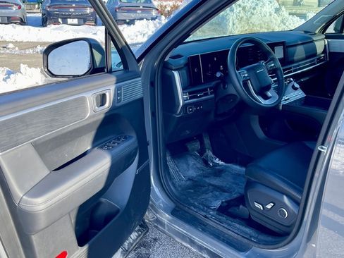 Used 2024 Hyundai Santa Fe Limited image 24