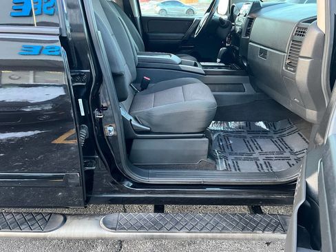 Used 2014 Nissan Titan SV w/ SV Value Truck Package image 23
