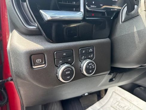 Used 2024 GMC Sierra 2500 SLE AWD/4WD image 8