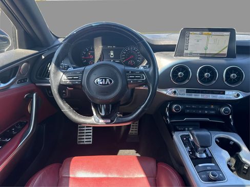 Used 2019 Kia Stinger GT2 AWD/4WD image 29