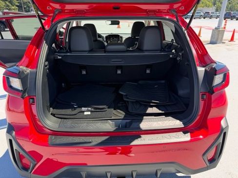 Used 2026 Subaru Crosstrek 2.5i Limited w/ Convenience Package AWD/4WD image 9