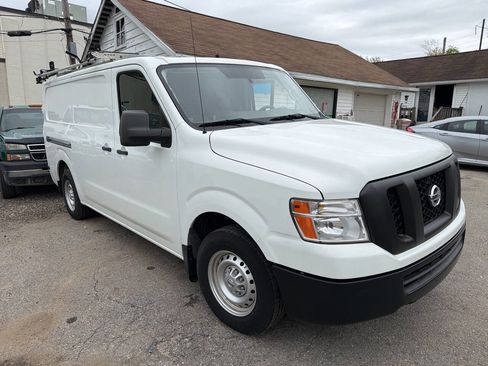 Used 2018 Nissan NV 1500 S RWD image 3