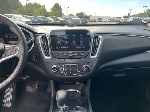 Used 2024 Chevrolet Malibu LT FWD image 26