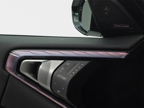 New 2026 BMW X3 M50 w/ Premium Package image 27