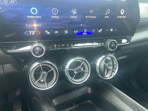 Used 2024 Chevrolet Blazer EV LT AWD/4WD image 13