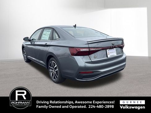 New 2026 Volkswagen Jetta SE FWD image 6