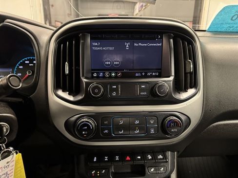 Used 2019 Chevrolet Colorado ZR2 image 20