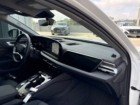 Used 2025 Audi A5 2.0T Premium Plus w/ Premium Plus AWD/4WD image 15