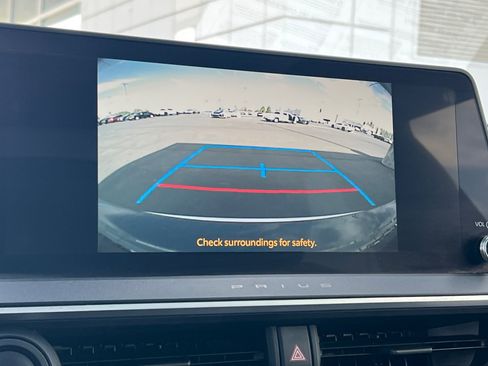 Certified 2023 Toyota Prius XLE AWD/4WD image 19