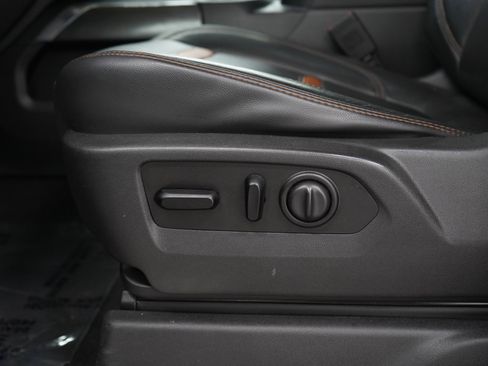 Used 2020 GMC Sierra 1500 AT4 w/ AT4 Premium Package AWD/4WD image 31