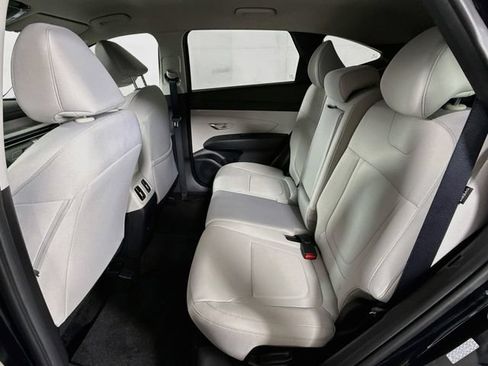 Certified 2025 Hyundai Tucson SEL AWD/4WD image 25