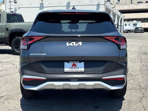 Used 2024 Kia Sportage EX FWD image 29