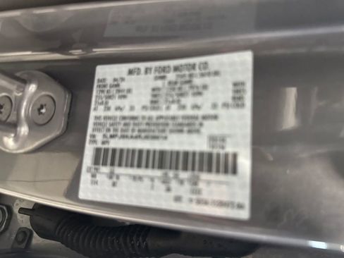 Used 2024 Lincoln Nautilus Reserve image 31