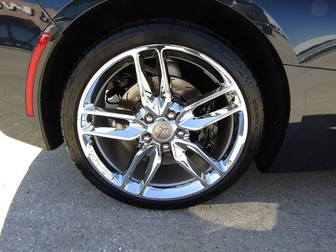 Used 2014 Chevrolet Corvette Stingray Convertible w/ 3LT Preferred Equipment Group image 23