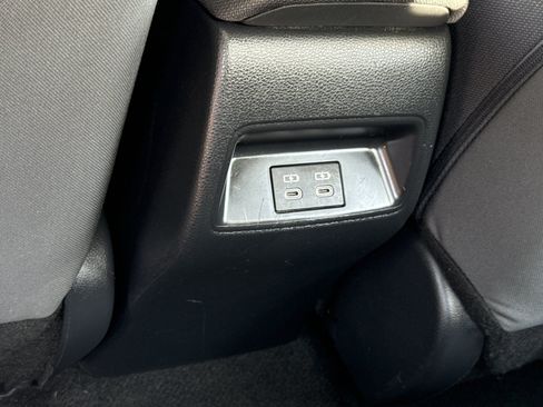 Used 2024 Toyota Corolla LE FWD image 14