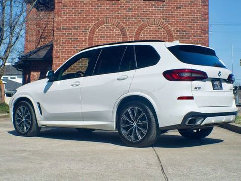 Used 2023 BMW X5 xDrive40i w/ Executive Package image 7