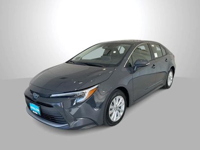 Used 2025 Toyota Corolla XLE