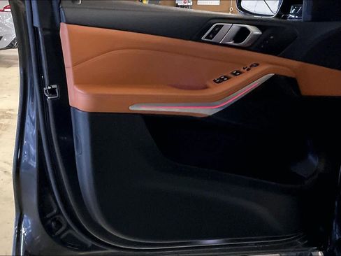 Used 2023 BMW X5 xDrive40i w/ Premium Package image 21