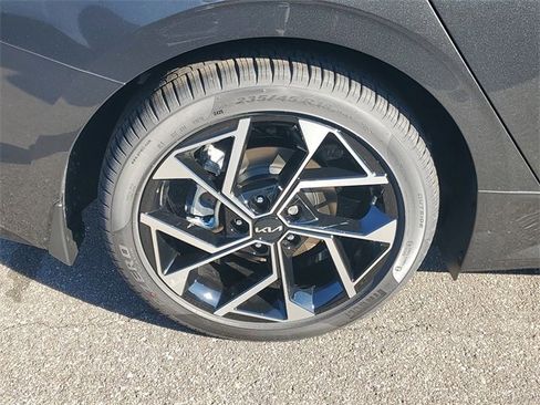 New 2026 Kia K5 EX image 38