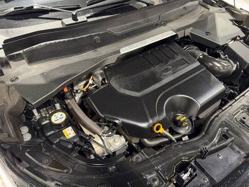 Used 2020 Land Rover Discovery Sport S image 43