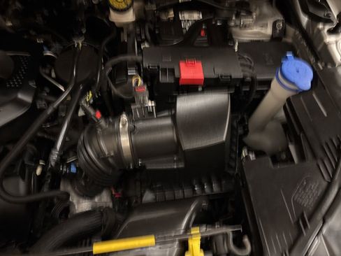 Used 2021 Ford EcoSport SE w/ SE Convenience Package image 26