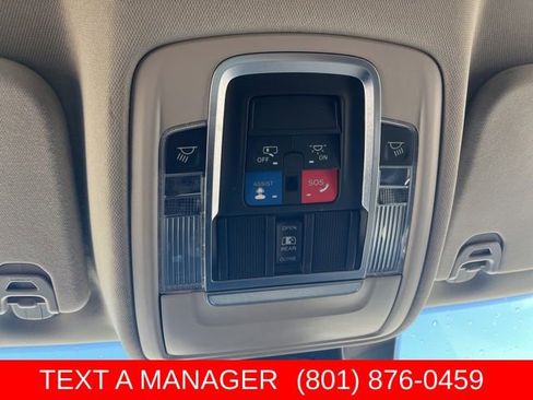 Used 2022 RAM 1500 Laramie AWD/4WD image 33
