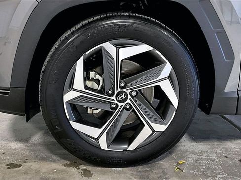Used 2024 Hyundai Tucson Limited image 11
