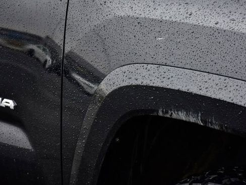 Used 2019 Toyota Tacoma SR5 image 28