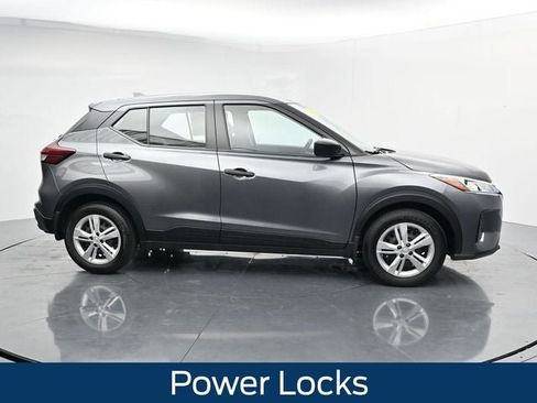 Used 2024 Nissan Kicks S FWD image 12