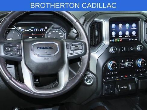 Used 2022 GMC Sierra 3500 Denali AWD/4WD image 19