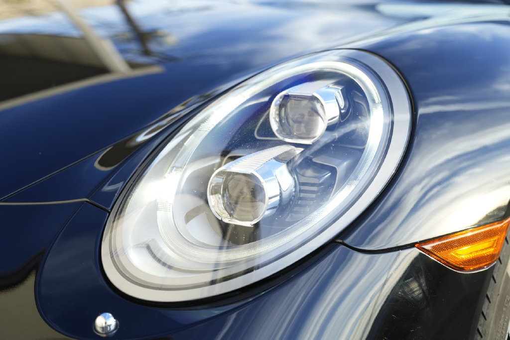 Used 2014 Porsche 911 Turbo S AWD/4WD image 53