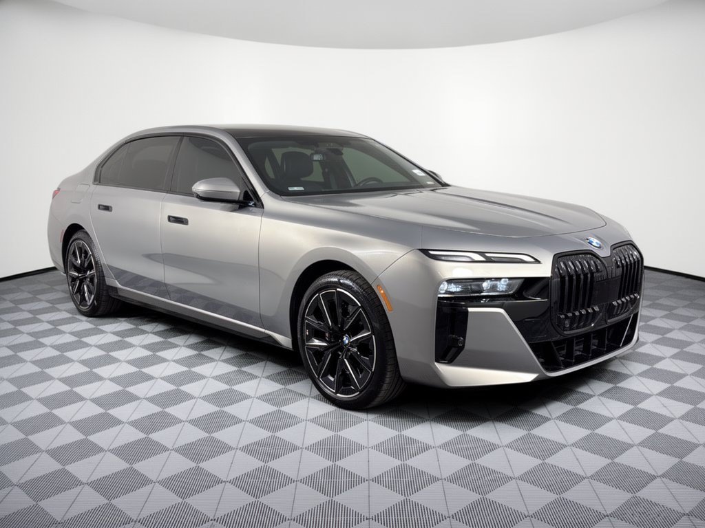 Certified 2024 BMW 760i xDrive AWD/4WD image 7