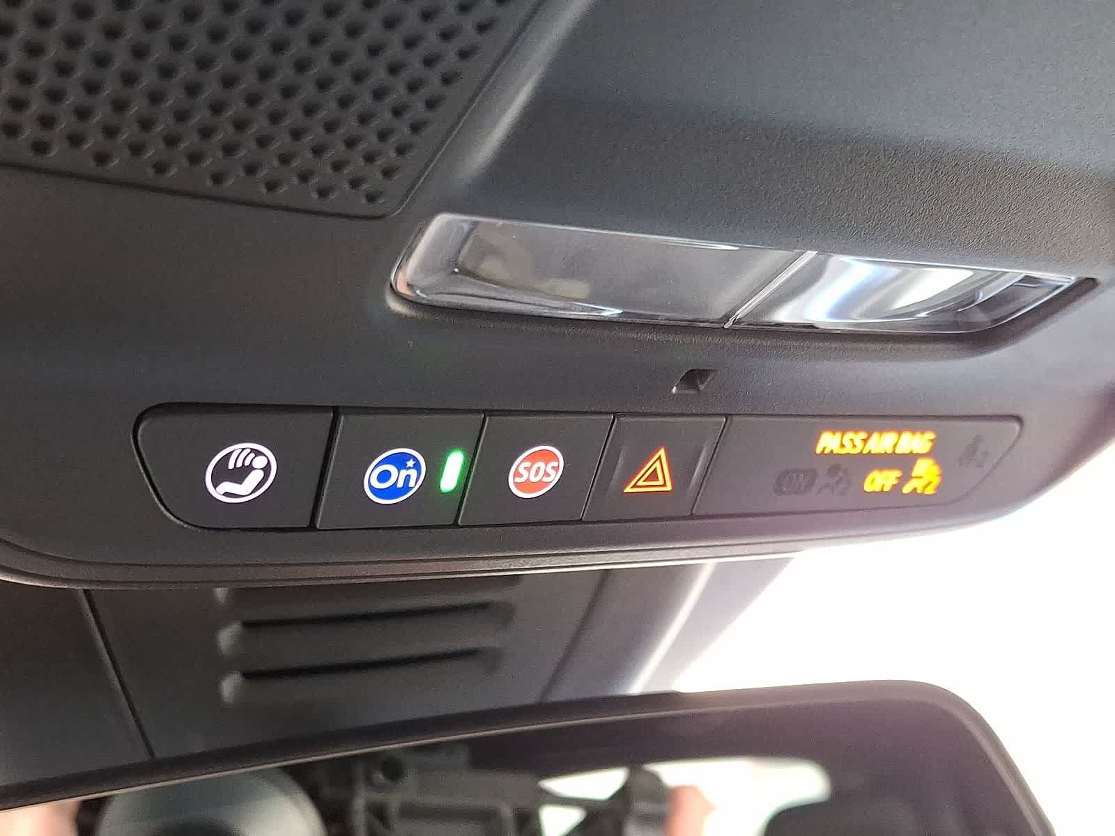 New 2025 Chevrolet Equinox EV LT FWD image 16