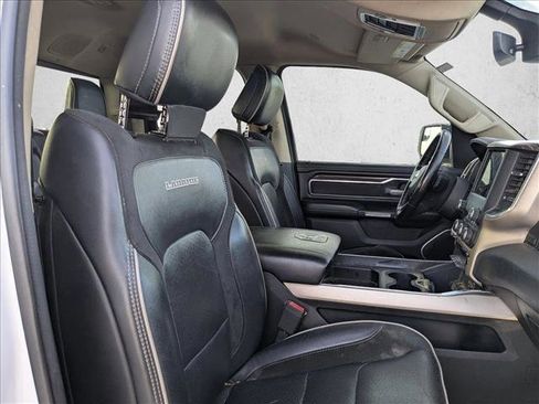 Used 2020 RAM 1500 Laramie RWD image 17