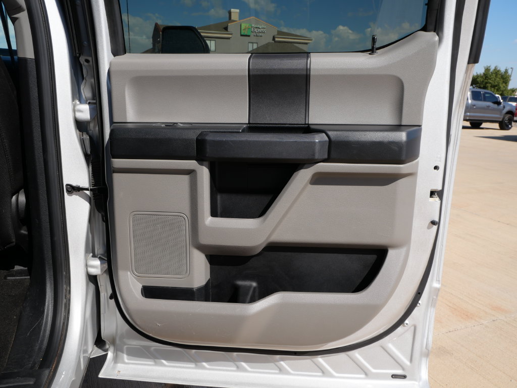 Used 2019 Ford F150 XL w/ Equipment Group 101A Mid AWD/4WD image 13