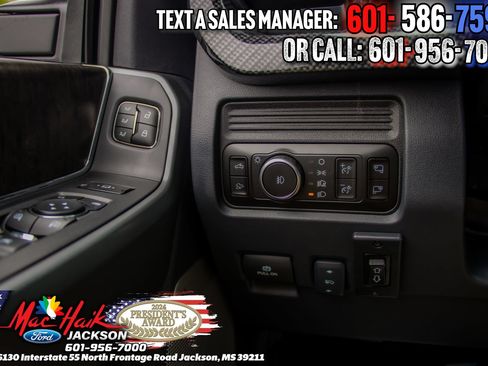 New 2026 Ford F250 Lariat w/ Black Appearance Package AWD/4WD image 31