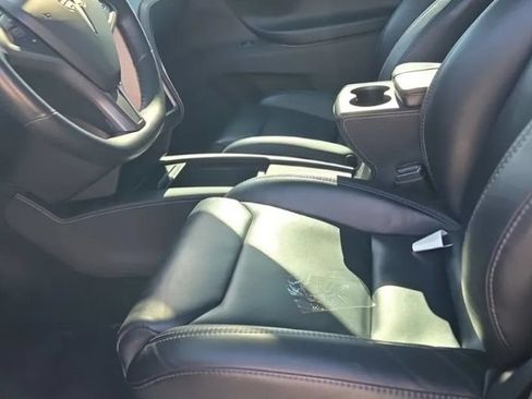 Used 2019 Tesla Model X Performance AWD/4WD image 4