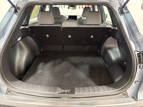 Used 2025 Toyota Corolla Cross AWD Hybrid image 7
