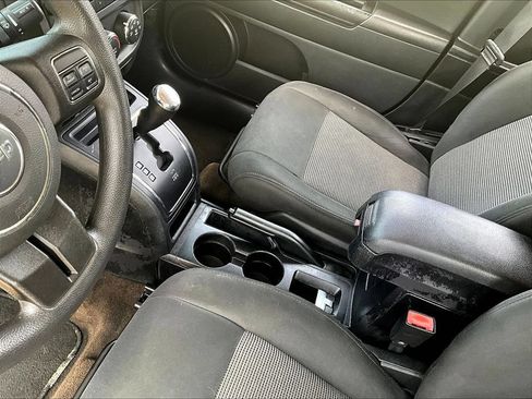 Used 2014 Jeep Patriot Sport w/ Power Value Group AWD/4WD image 17