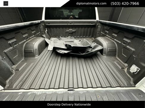 Used 2024 Chevrolet Silverado 1500 LT Trail Boss w/ Protection Package image 46