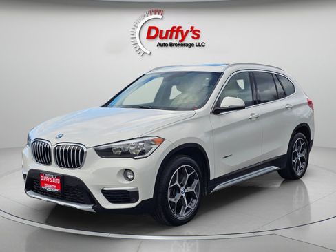 Used 2017 BMW X1 sDrive28i image 12