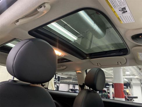 Used 2013 MINI Cooper S image 20