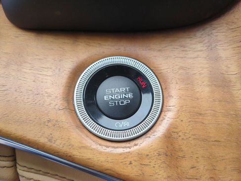 Used 2021 Jeep Grand Cherokee L Summit image 17