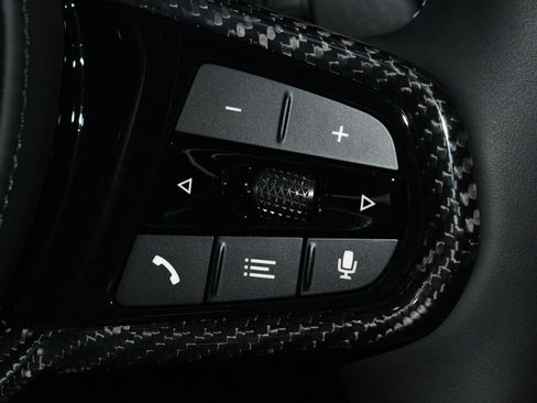 Used 2025 BMW M2 w/ Lighting Package RWD image 30